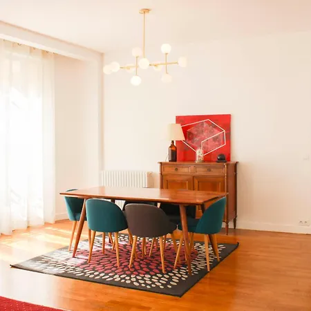 Apartment 80 M 16 Air-conditioned Bedroom Paris