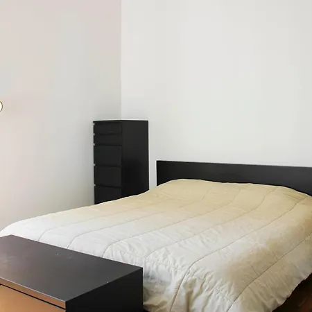 80 M 16 Air-conditioned Bedroom Apartment Paris