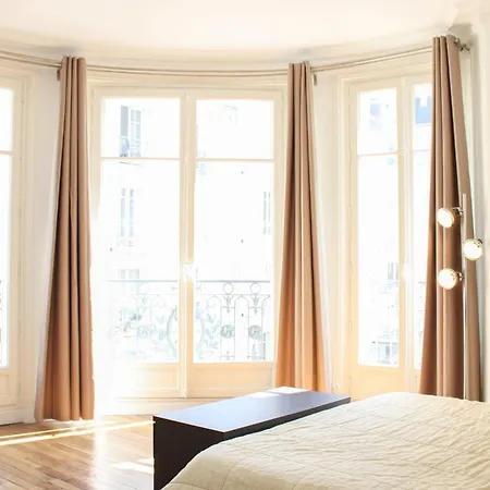 Apartment 80 M 16 Air-conditioned Bedroom Paris